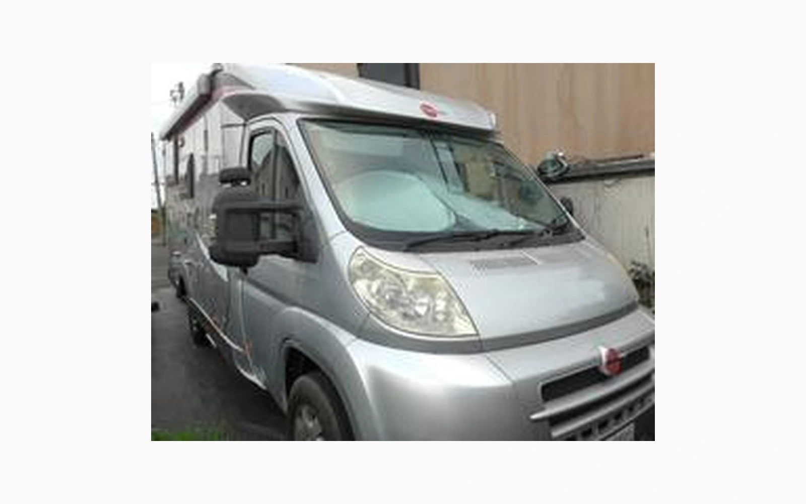 バーストナー TRAVEL VAN
