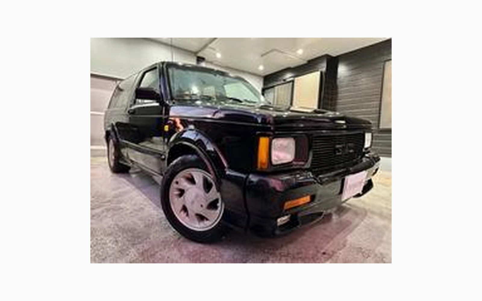 GMC GMC TYPHOON