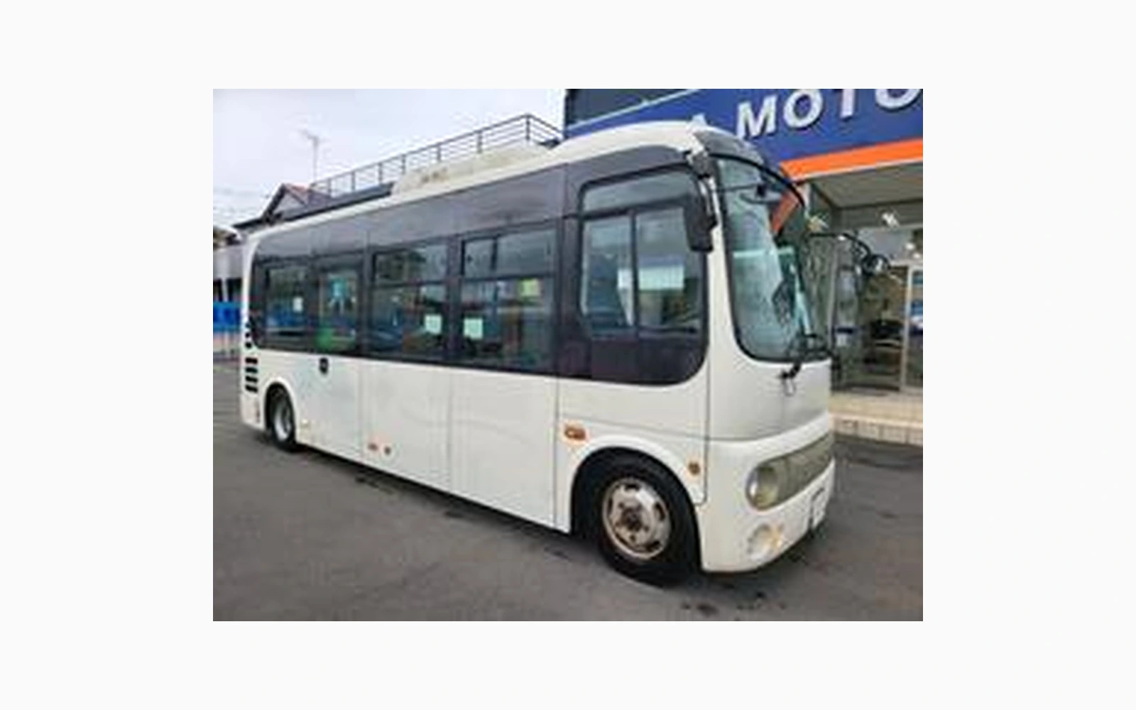 Hino PONCHO