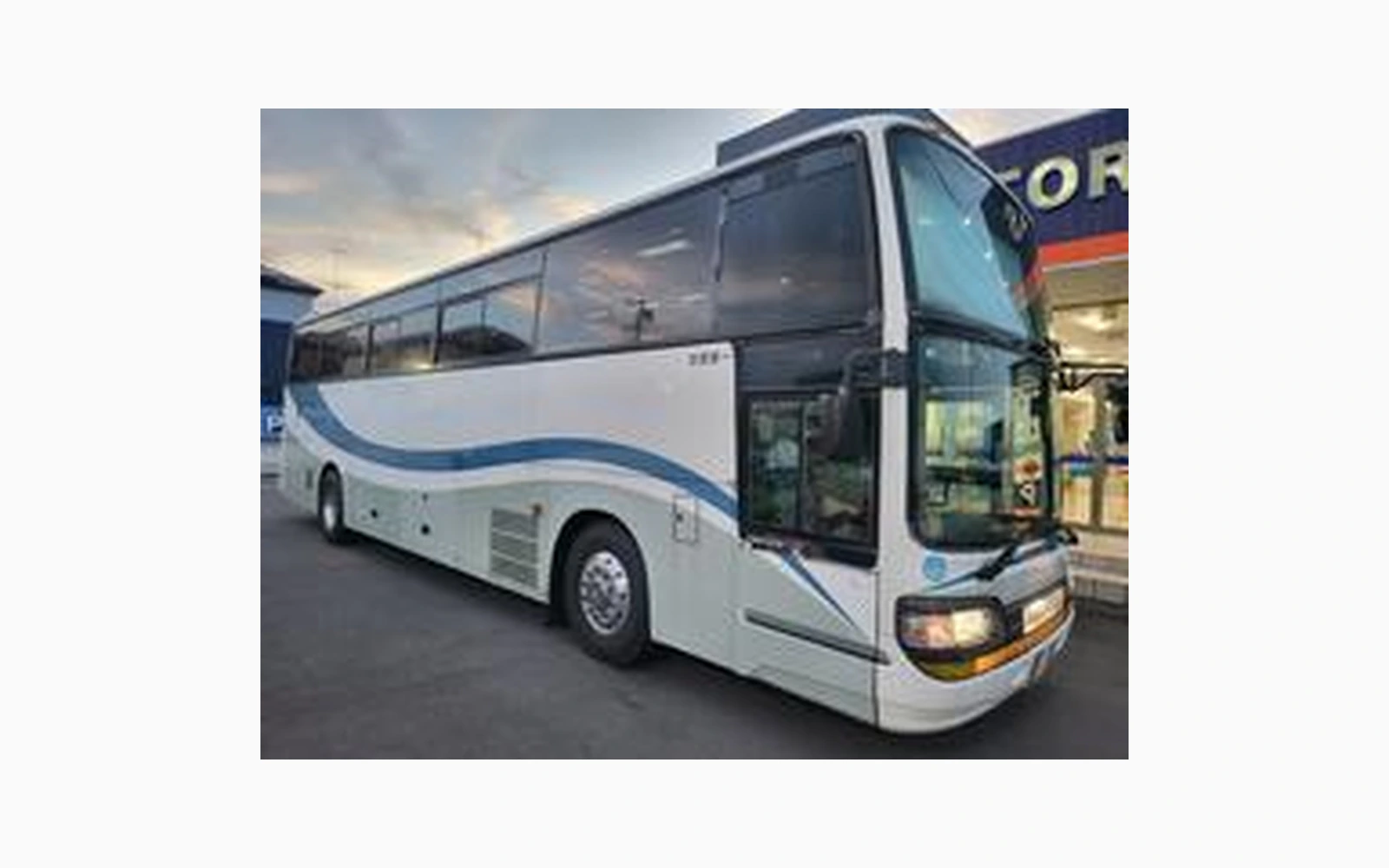 Hino SELEGA