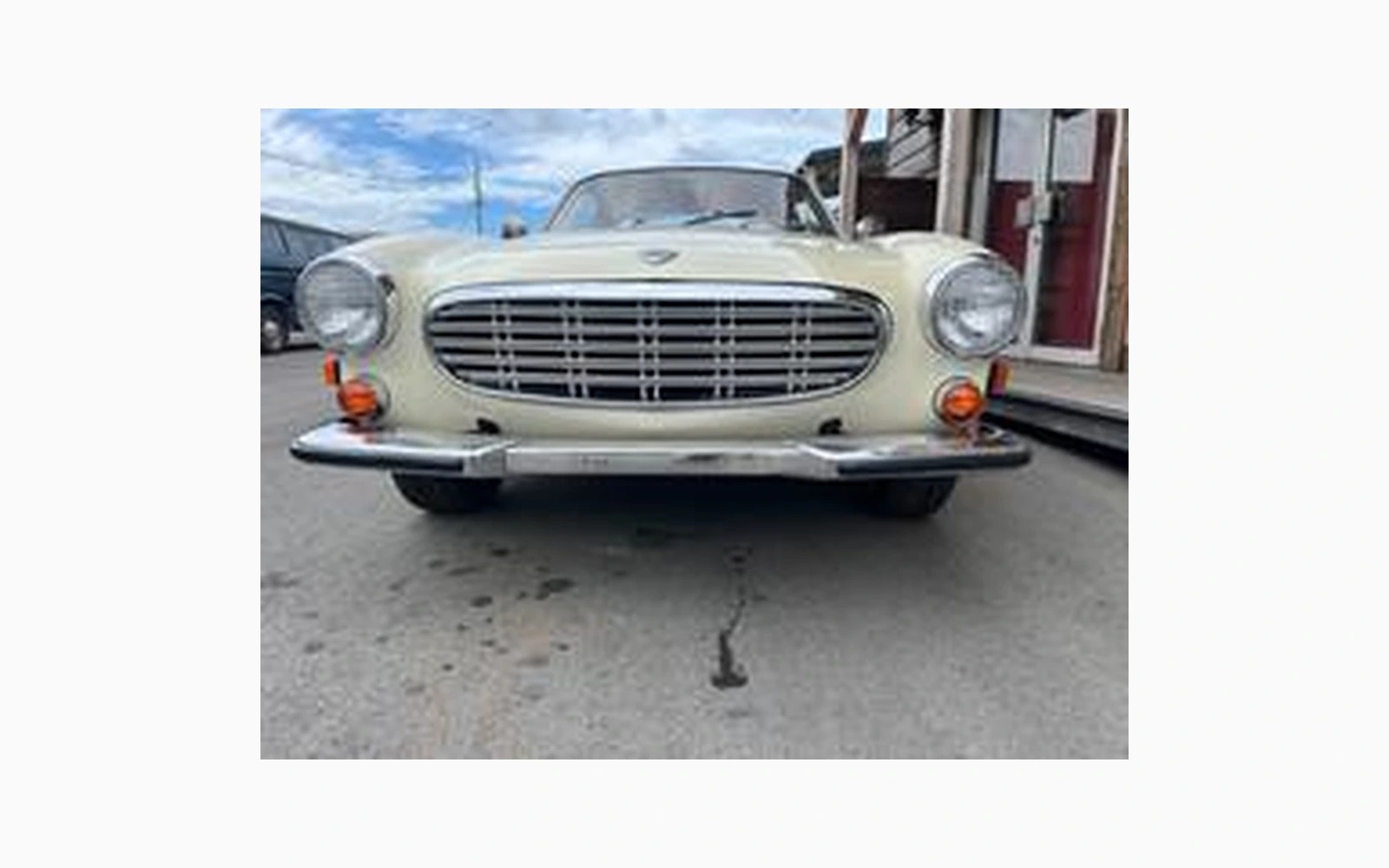 Volvo 1800